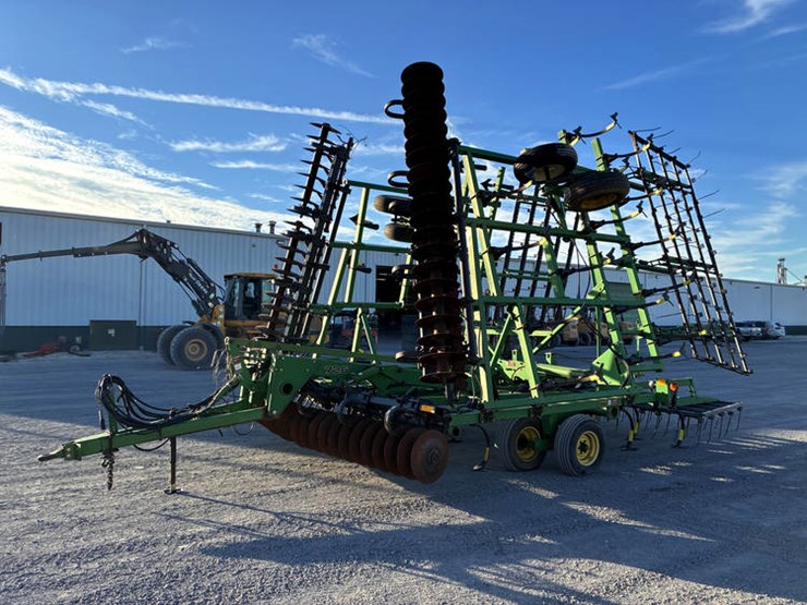 john-deere-726-image-3