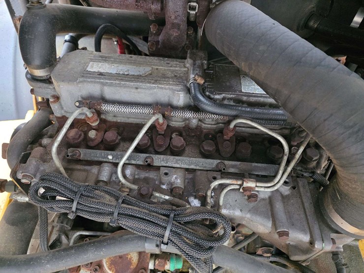 2009-caterpillar-906h-image-45