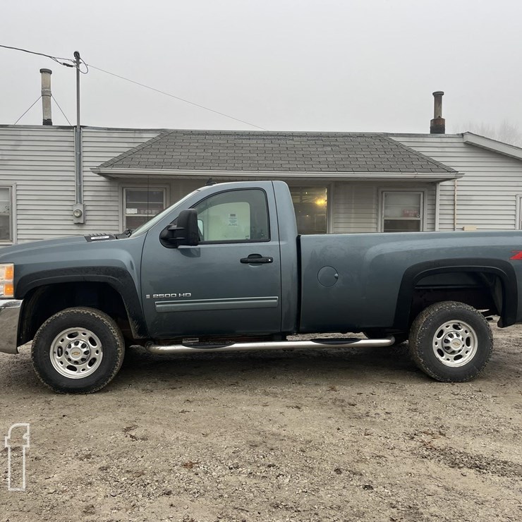 CHEVROLET SILVERADO 2500HD LT