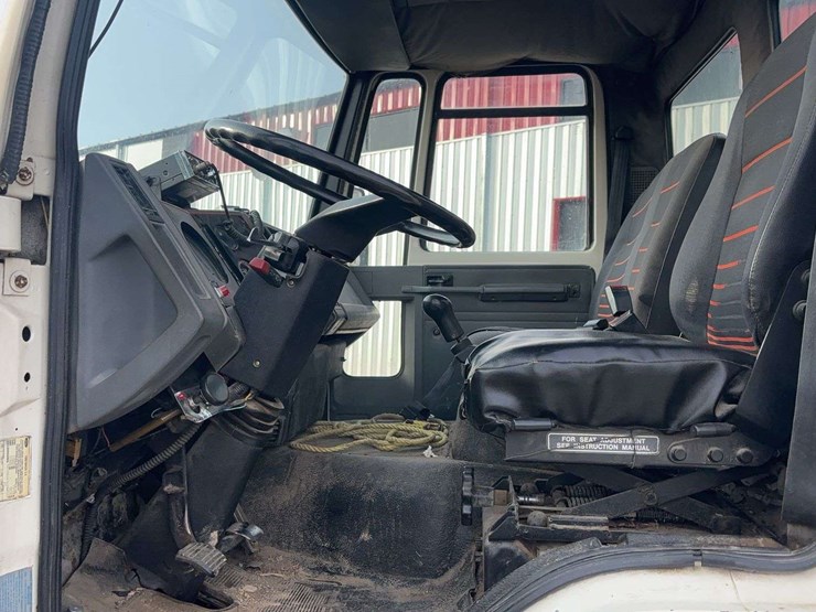 1989-ford-cf8000-image-31