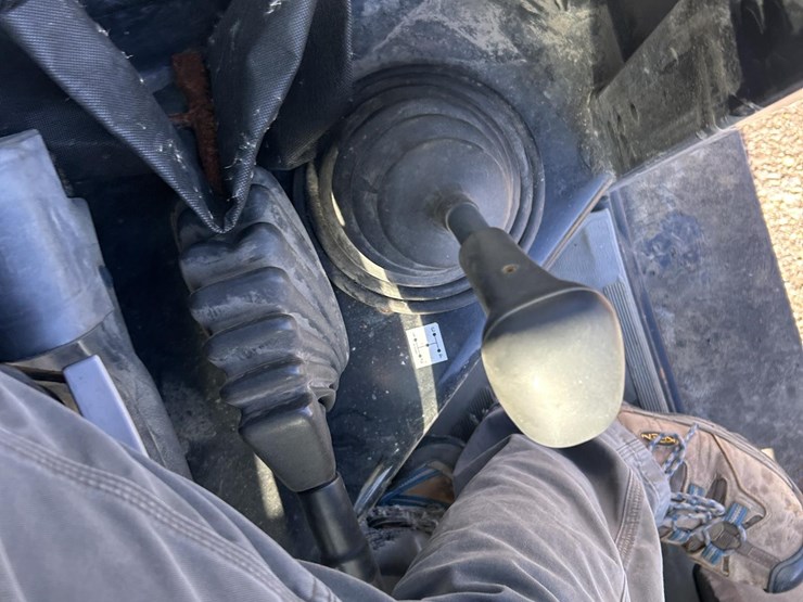 2023-manitou-m30.4-image-14