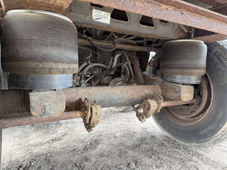 2006-utility-4000d-x-image-26