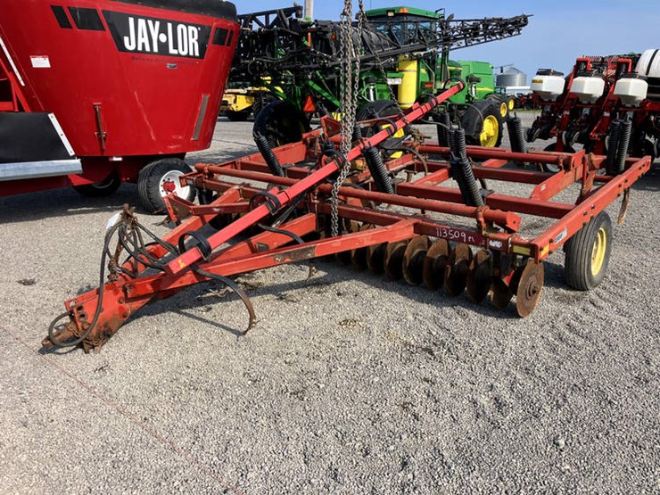 case-ih-6500-image-1