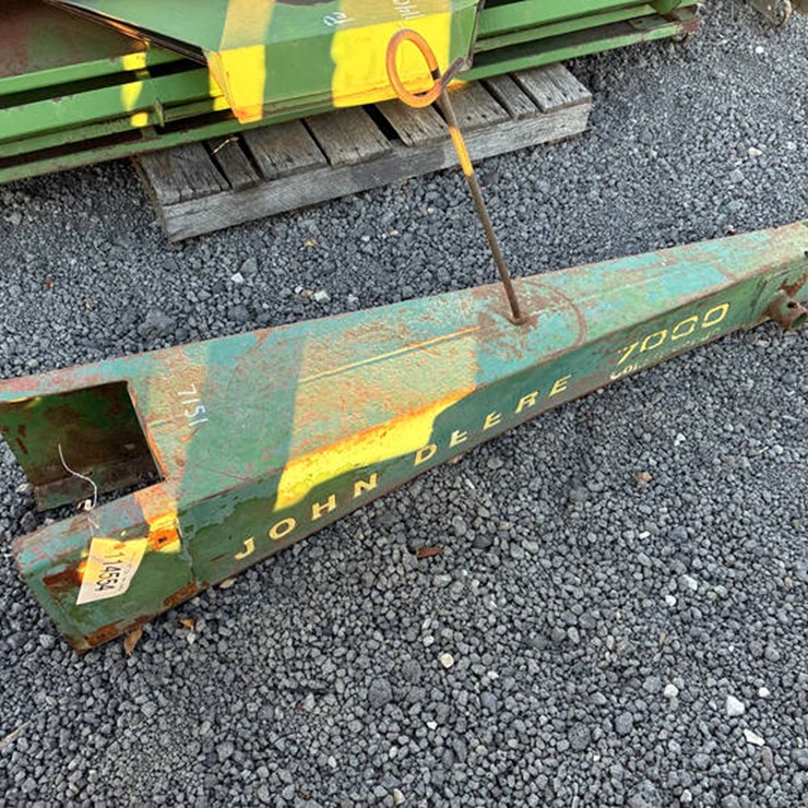 JOHN DEERE 7000