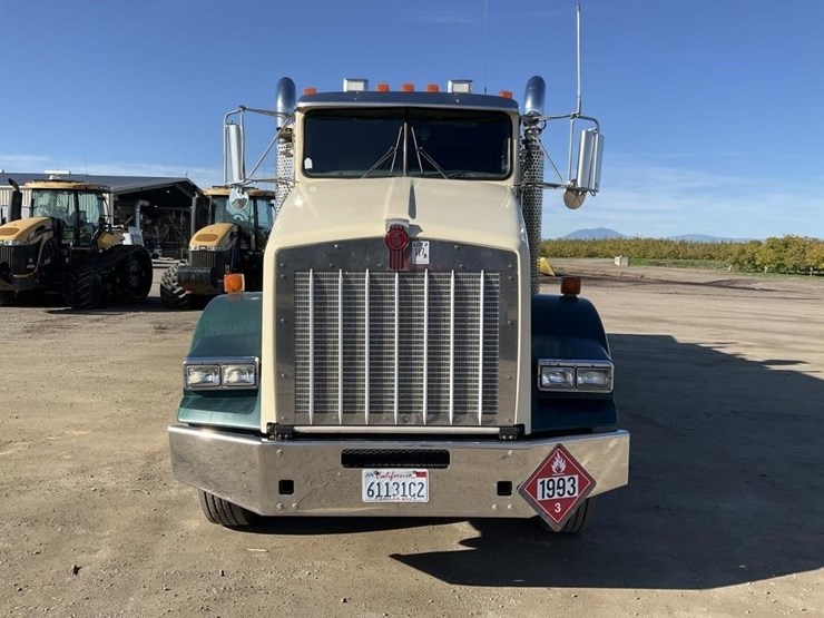 kenworth-t800-image-3