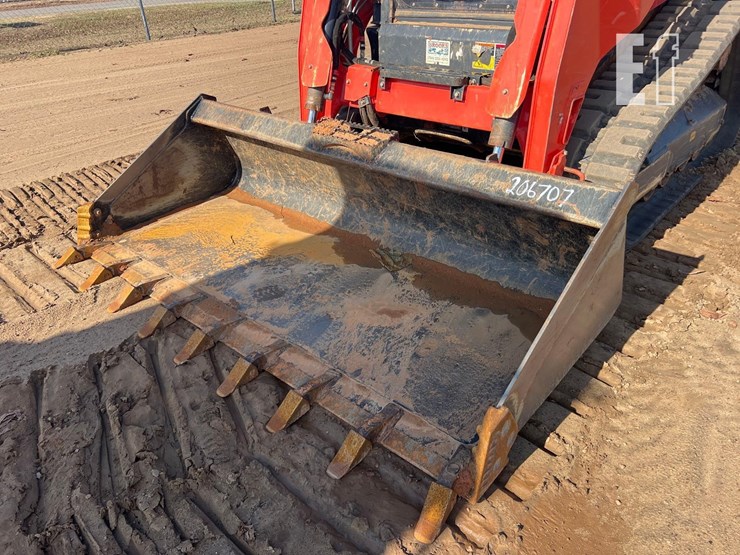 kubota-svl75-3-image-18