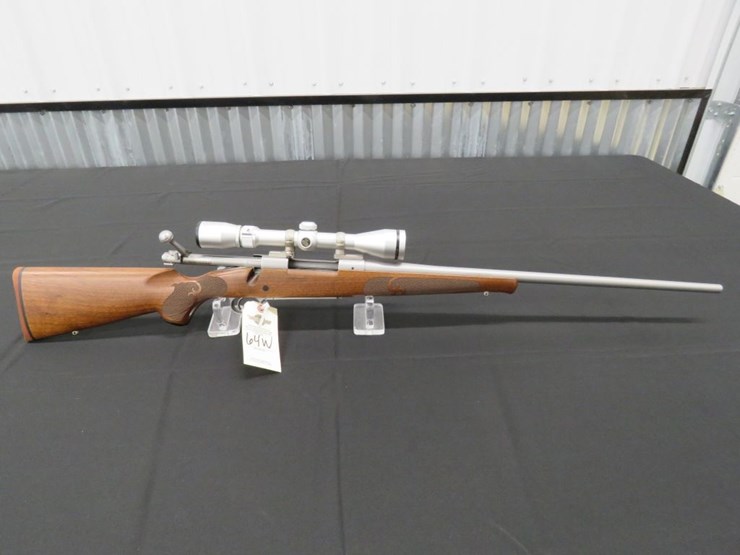 winchester-model-70-classic-stainless-sa-7mm-rem/mag-bolt-action-rifle-image-1