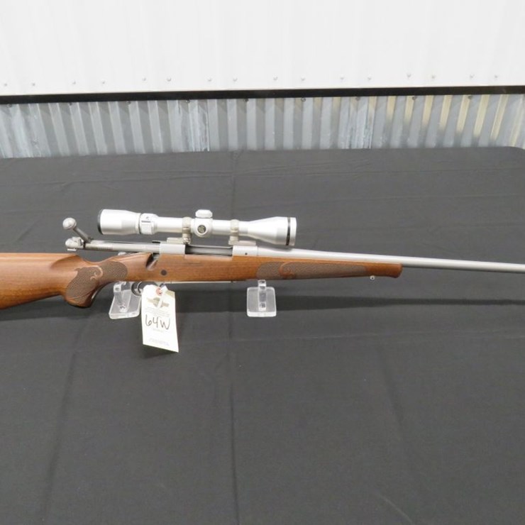 Winchester Model 70 Classic Stainless SA 7MM REM/MAG Bolt Action Rifle