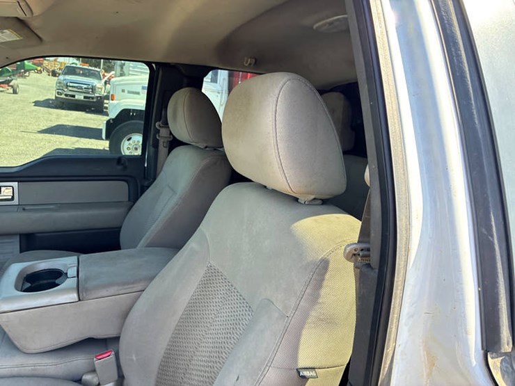 2010-ford-f150-xlt-image-36