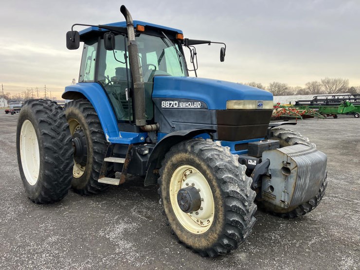 new-holland-8870-image-2