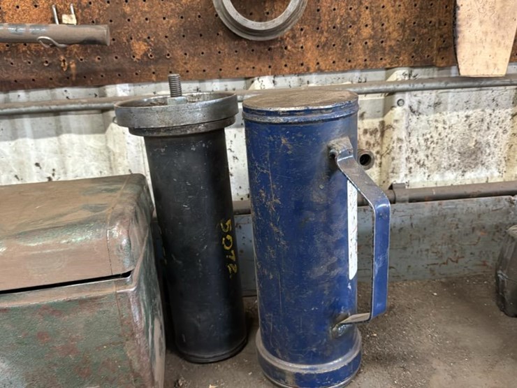 #179-•-large-and-small-socket-sets*-image-5