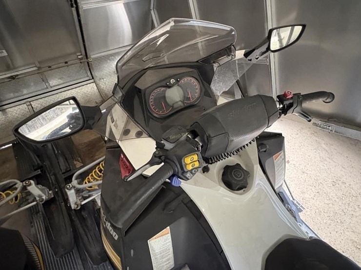 2--skidoo-snowmobiles-&-karavan-atomic-13-trailer-image-10