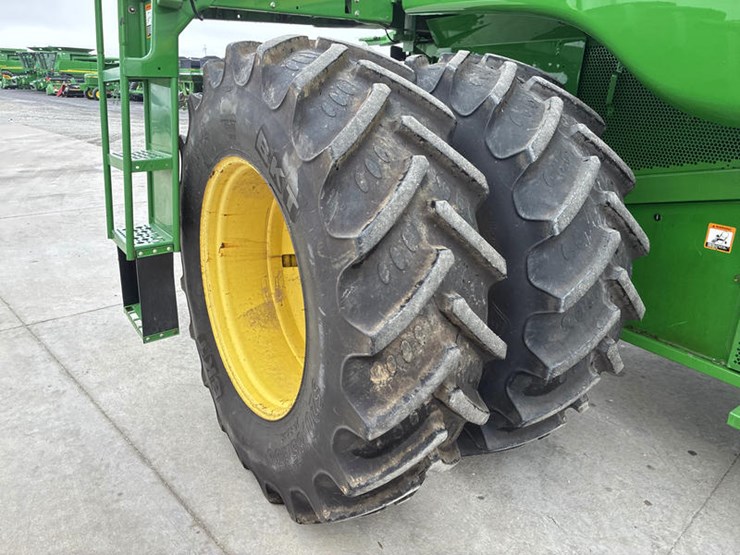 john-deere-2000-image-33