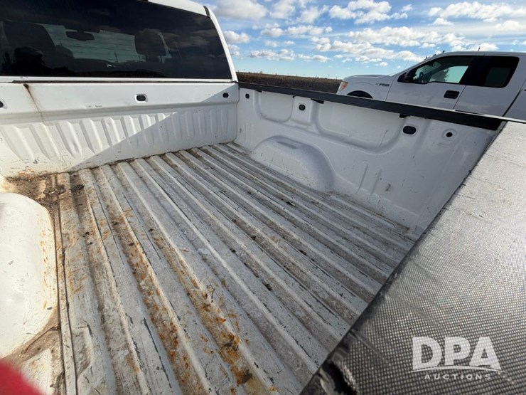 2017-chevrolet-1500-image-44