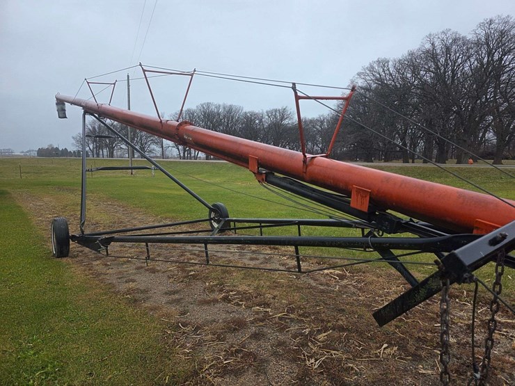 brandt-1070-auger,-10”-x-70’,-hydraulic-lift,-hydraulic-driven-single-auger-swing-hopper,-540-pto-image-11