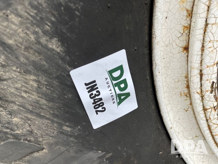 firestone-flotation-tires-(jn3482)-image-7