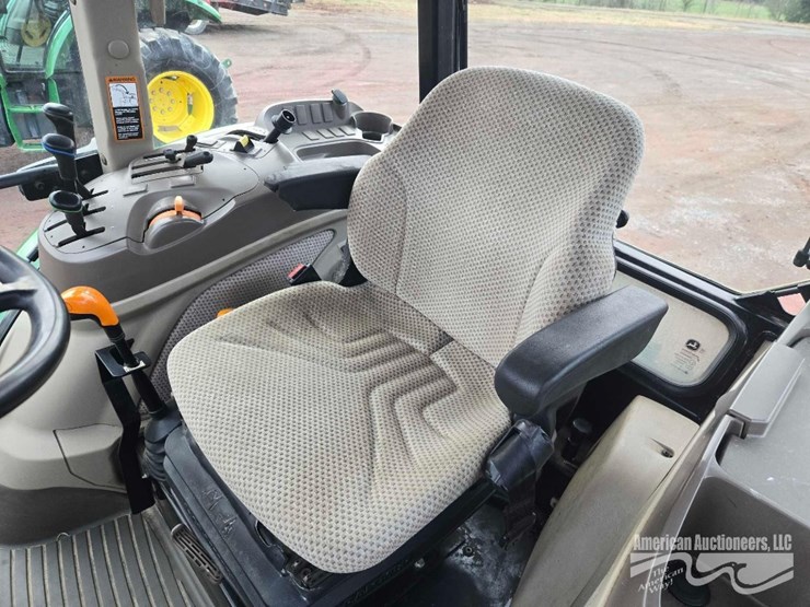 john-deere-5085m-image-18