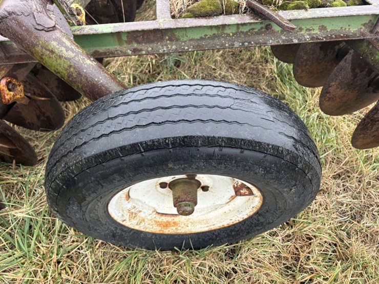 john-deere-tandem-disk,-13’,-scrapers-image-14