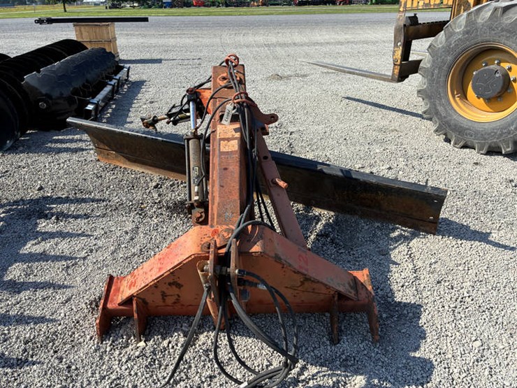 #79893-•-bushog-121-09-blade-image-1