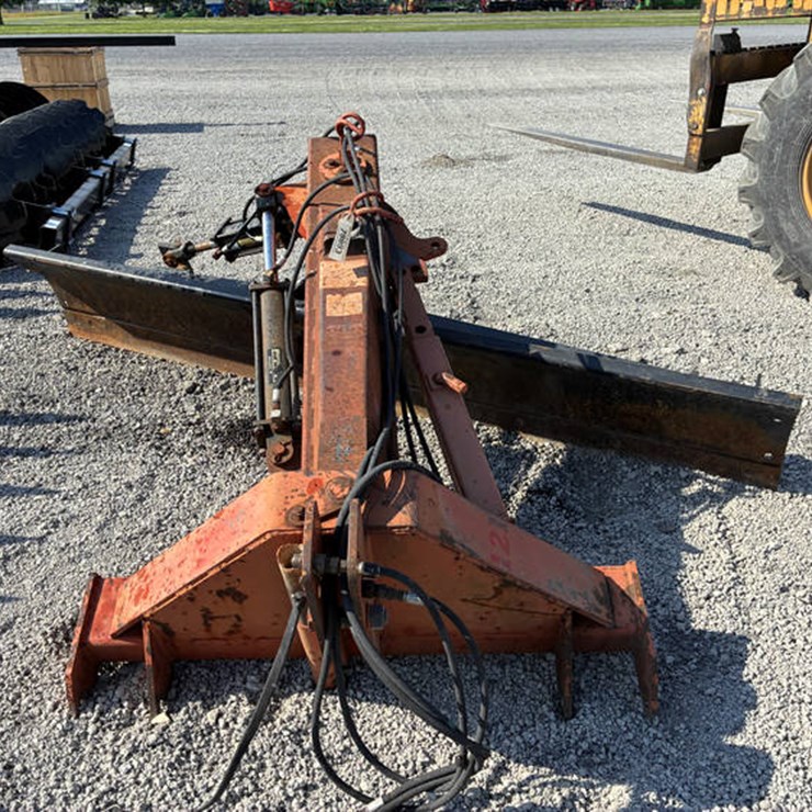 #79893 • BUSHOG 121-09 BLADE