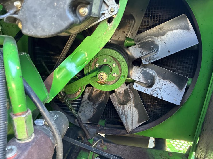 john-deere-9600-image-90