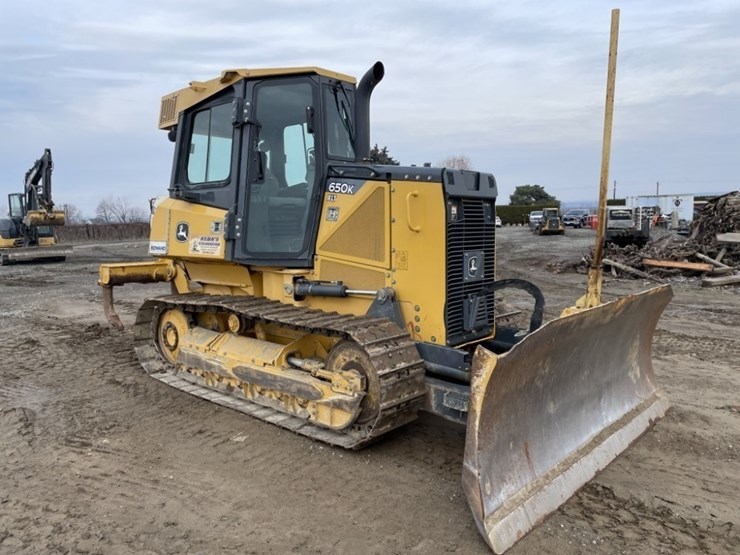 deere-650k-xlt-image-7