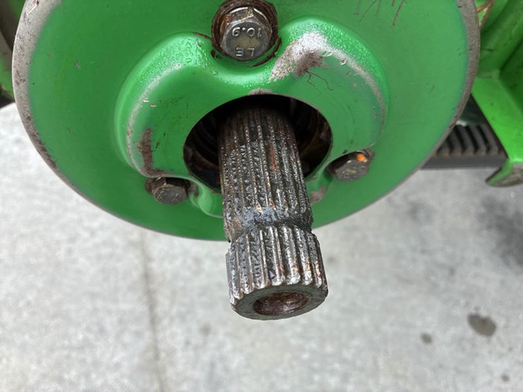 john-deere-2000-image-18