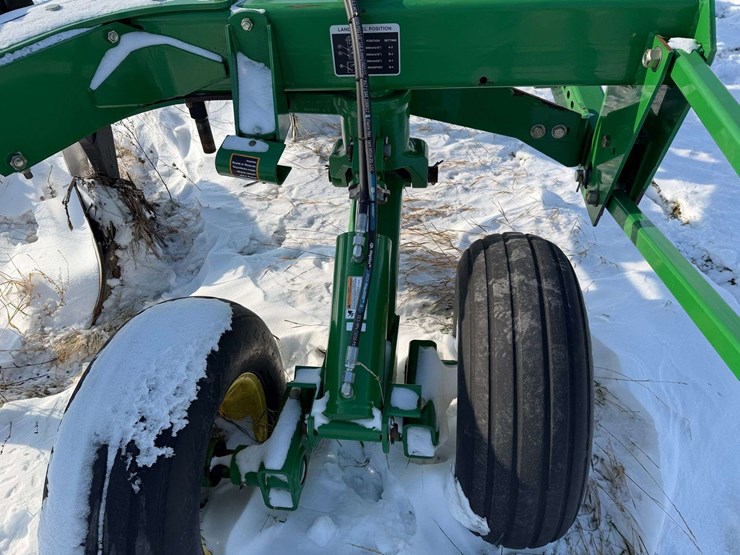 john-deere-3710-image-20