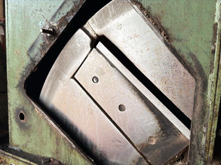 #105-•-morbark-chip-pack-image-17