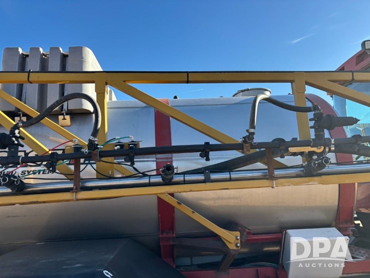 case-ih-titan-3020-image-89