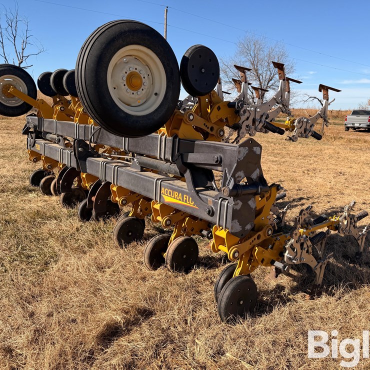 Accura Flow 7530 12R30 Danish Tine Cultivator