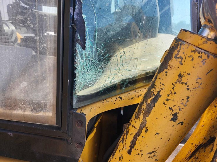 1997-caterpillar-416c-image-15