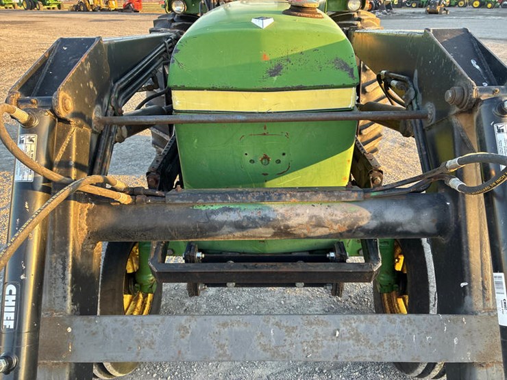 john-deere-2940-image-16