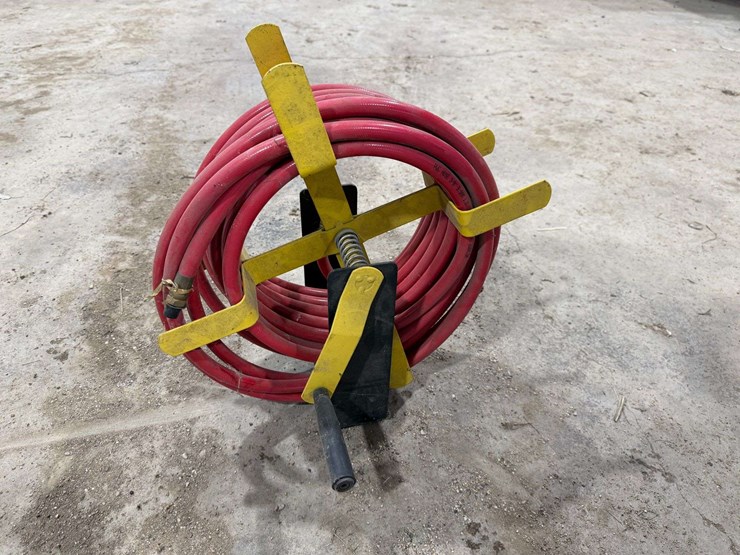 25’-air-hose-reel,-3/8”-image-1