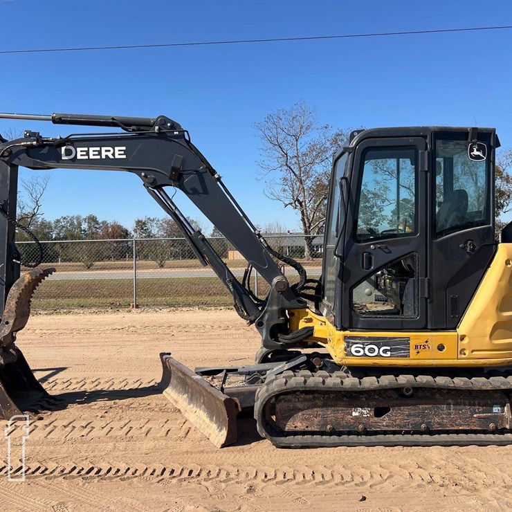 2018 DEERE 60G