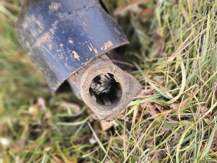 hanson-8.5"-snow-blower-image-4