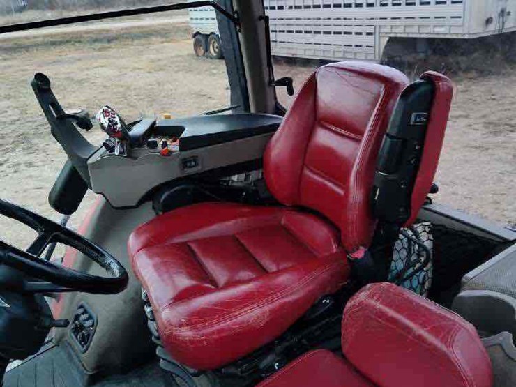 2014-case-ih-magnum-310-image-42
