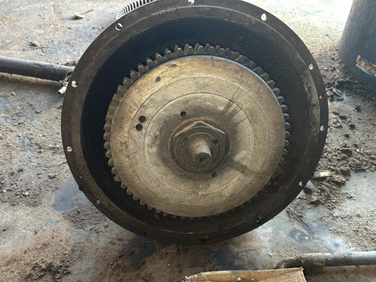 #166-•-clutches-image-8