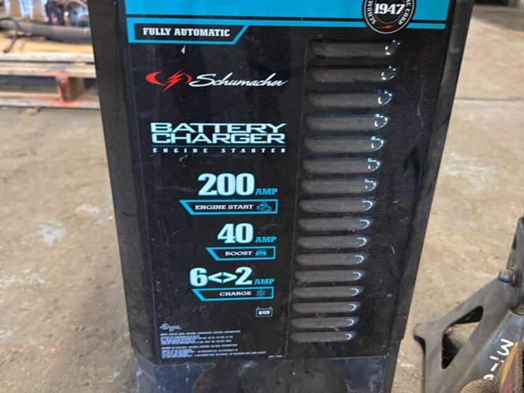 #180-•-battery-charger-and-jacks*-image-2