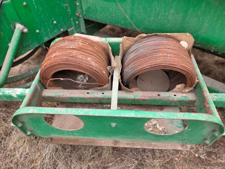 john-deere-348-image-9