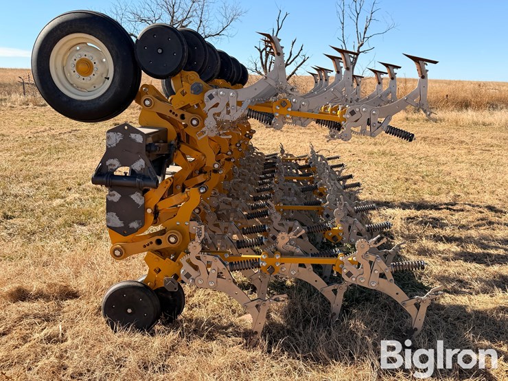 accura-flow-7530-12r30-danish-tine-cultivator-image-8