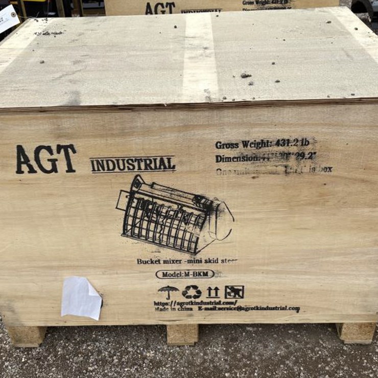 #239 • AGT Mini Skid Steer Bucket Mixer