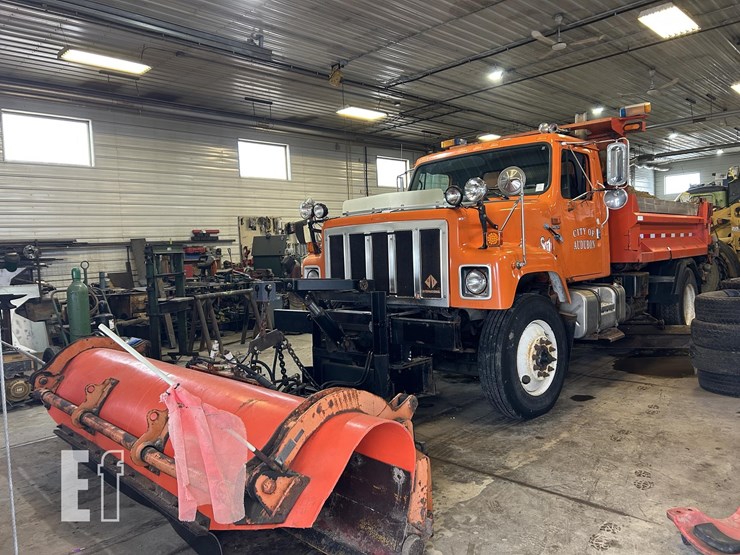 1998-international-s2500-image-1