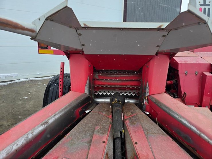 2002-gehl-1285-image-14