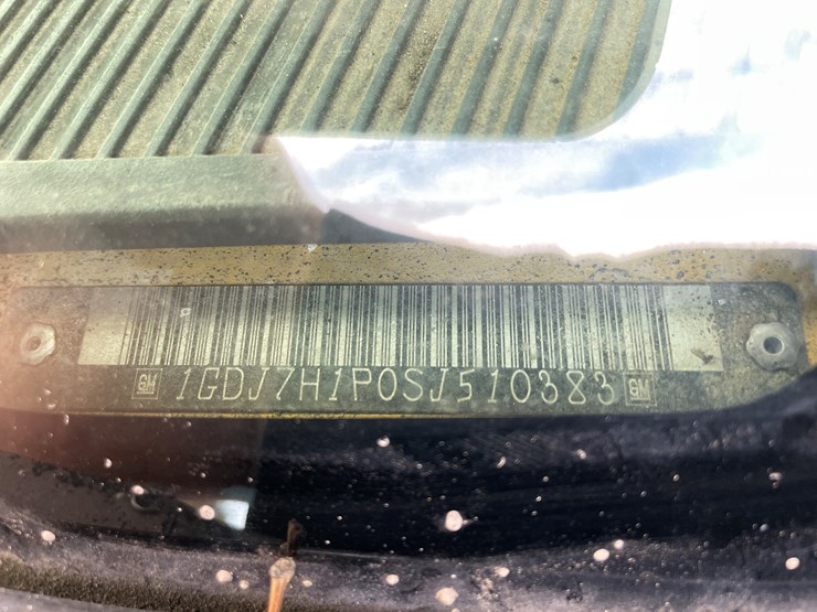 #1141-•-1995-gmc-topkick-bucket-truck-(has-mn-title)-image-36