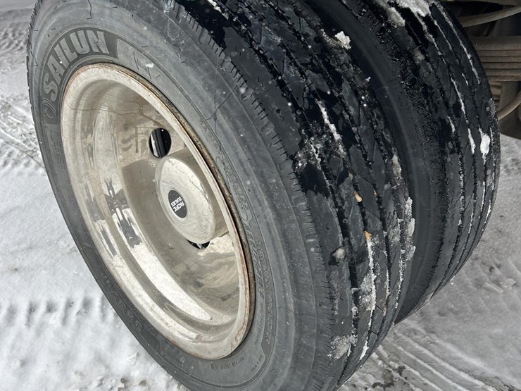 2001-ford-f450-xl-image-30