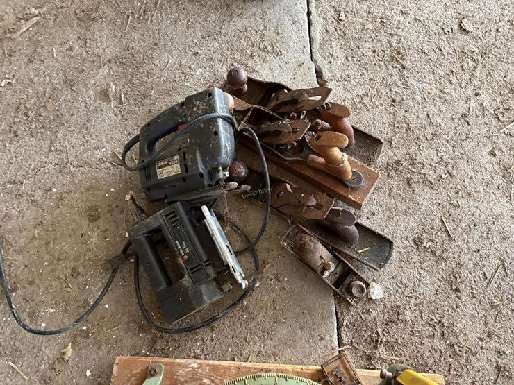 miter-saw,-planes.-jig-saws-etc-image-3