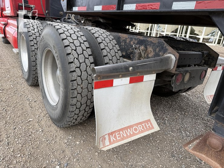 2003-kenworth-t2000-image-29