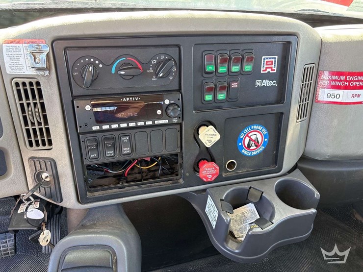 2013-international-workstar-7400-image-58