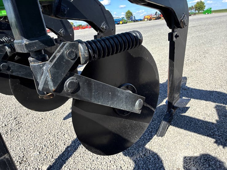 #113973-•-unverferth-7x-zone-builder-ripper-#a41470499-image-27